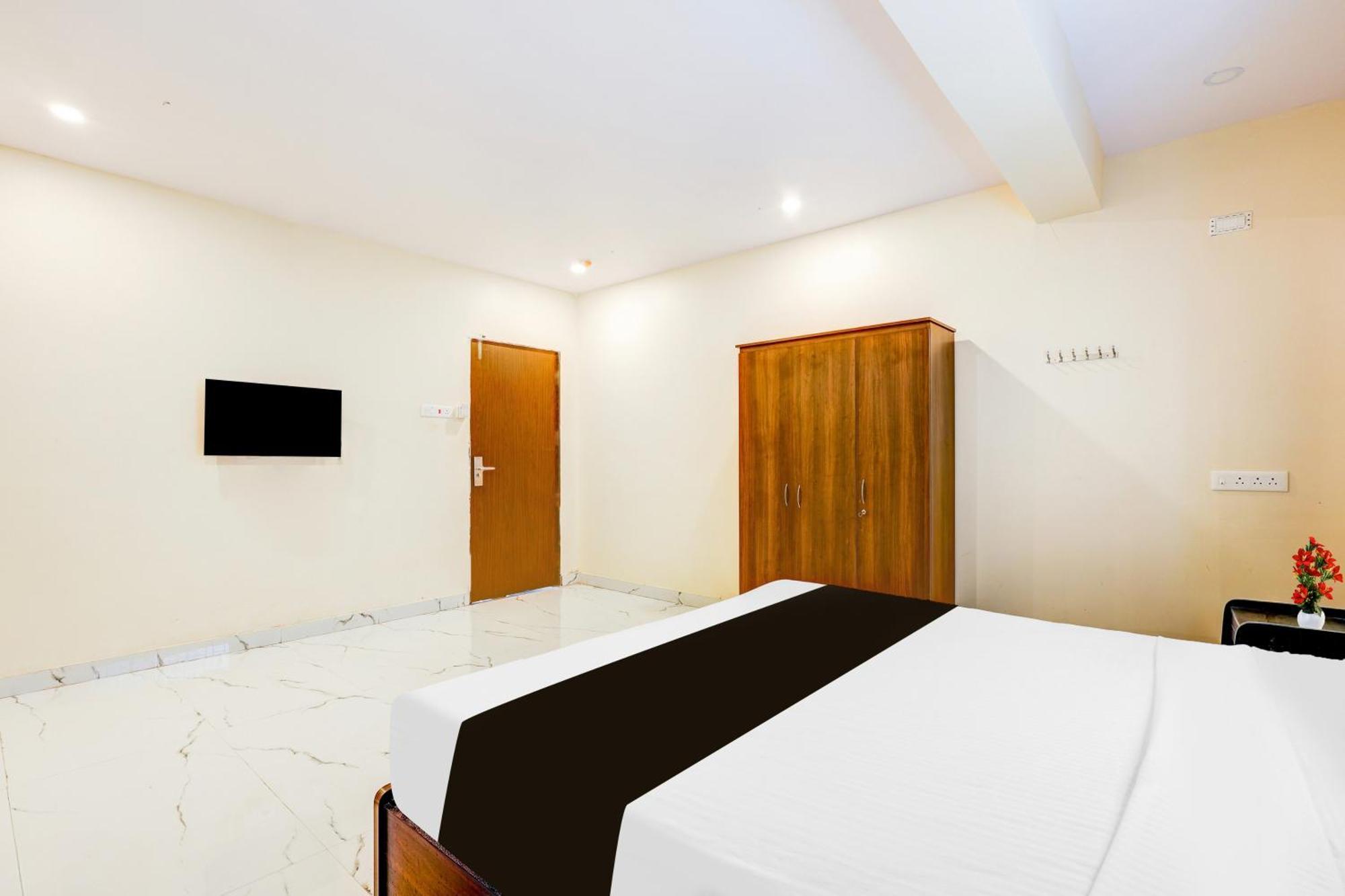 Townhouse Pendurthi Visakhapatnam Hotell Sabbavaram Exteriör bild